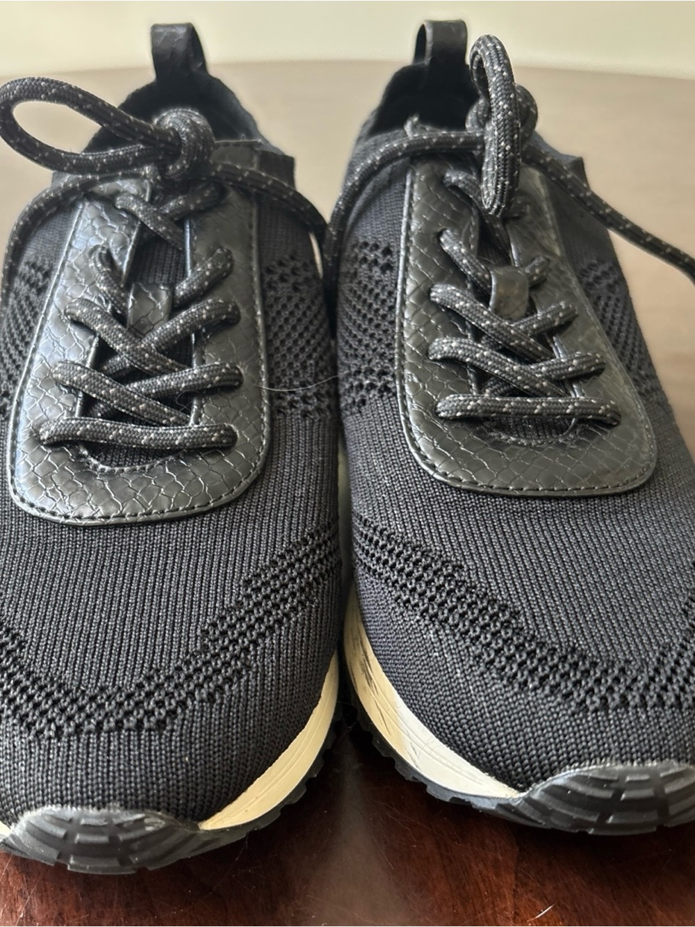 Baretraps Palta Women's 6.5M Black Stretch Knit Sneakers Slip On Comfort Shoes